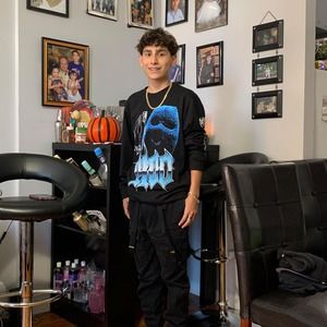 Meet your Posher, Sandro